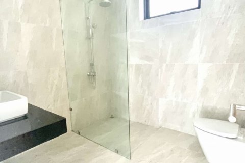 Casa de 4 dormitorios en Ko Samui, Tailandia № 115986 - foto 10