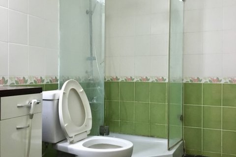 Condominio de 2 dormitorios en Bangkok, Tailandia № 143789 - foto 4