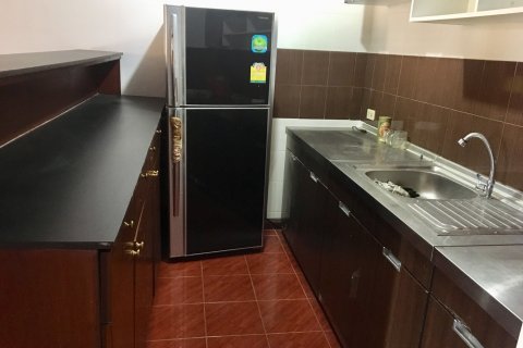 Condominio de 2 dormitorios en Bangkok, Tailandia № 143789 - foto 6