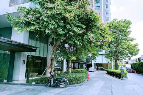 Condominio de 2 dormitorios en Bangkok, Tailandia № 143784 - foto 12