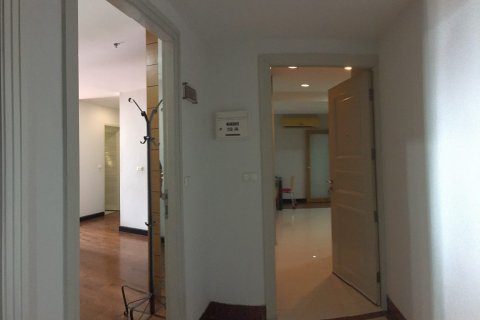 Condominio de 3 dormitorios en Bangkok, Tailandia № 143785 - foto 4