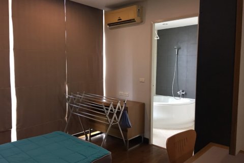 Condominio de 3 dormitorios en Bangkok, Tailandia № 143785 - foto 8