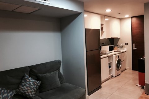 Condominio de 2 dormitorios en Bangkok, Tailandia № 143787 - foto 5
