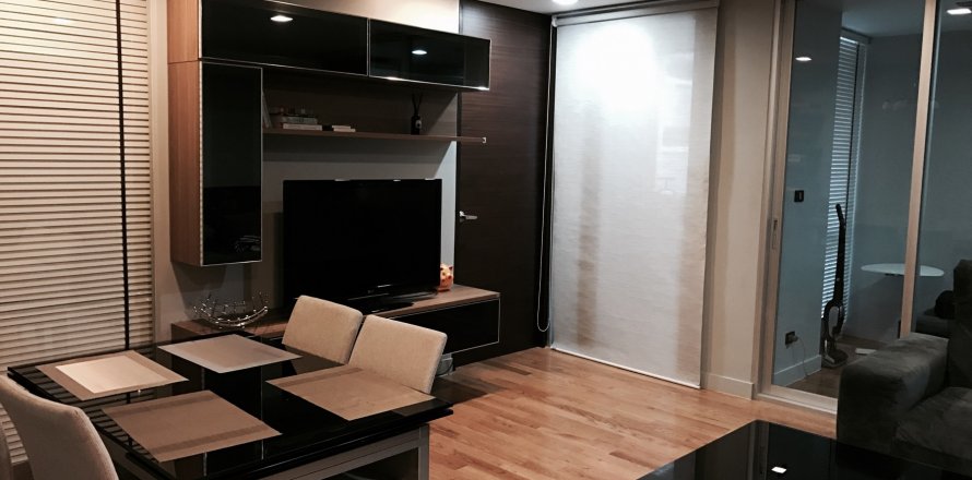 Condominio de 2 dormitorios en Bangkok, Tailandia № 143787