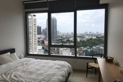 Condominio de 1 dormitorio en Bangkok, Tailandia № 143786 - foto 3