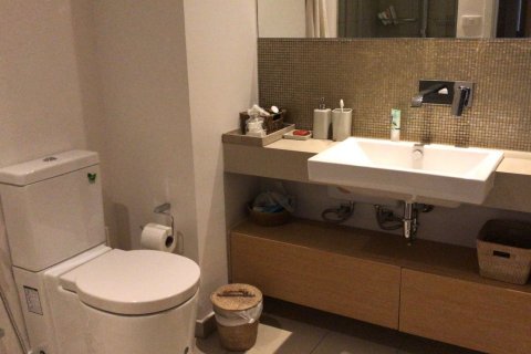 Condominio de 1 dormitorio en Bangkok, Tailandia № 143786 - foto 4