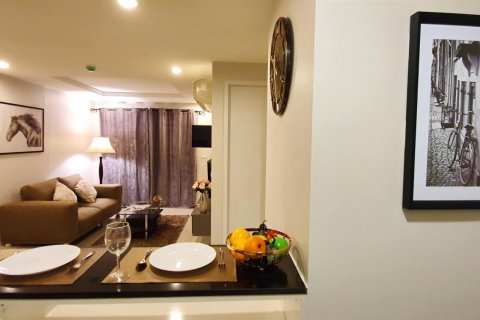 Condominio de 1 dormitorio en Bangkok, Tailandia № 143788 - foto 3