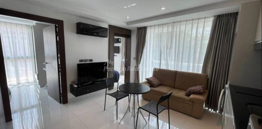 Condominio de 2 dormitorios en Pattaya, Tailandia № 125738