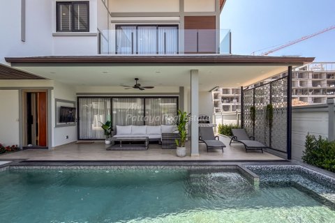 Haus in Pattaya, Thailand 3 Schlafzimmer № 125732