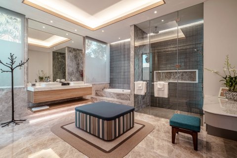 Chalet de 3 dormitorios en Layan Beach, Tailandia № 74475 - foto 3