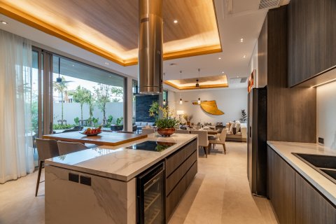 Chalet de 3 dormitorios en Layan Beach, Tailandia № 74475 - foto 24