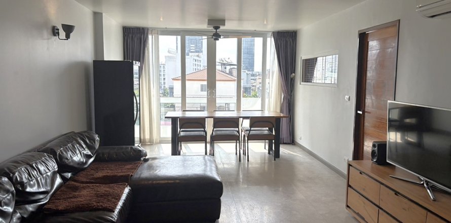 Condominio de 2 dormitorios en Watthana, Bangkok, Tailandia № 126737