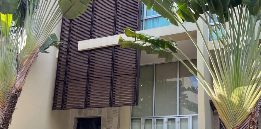 Adosado de 3 dormitorios en Sathon, Bangkok, Tailandia № 143239