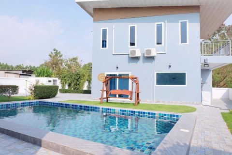 Studio in Bang Lamung, Thailand № 119735 - Foto 2