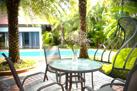 Chalet de 7 dormitorios en Phuket, Tailandia № 116128 - foto 28