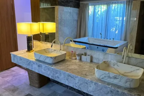 Chalet de 7 dormitorios en Phuket, Tailandia № 116128 - foto 24