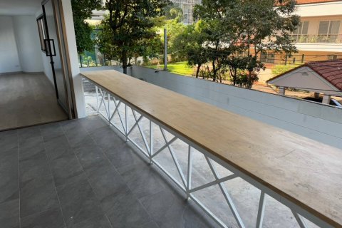 Oficina 223 m2 en Bangkok, Tailandia № 143091 - foto 11