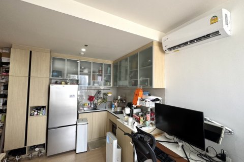 Condominio de 1 dormitorio en Bangkok, Tailandia № 143003 - foto 5