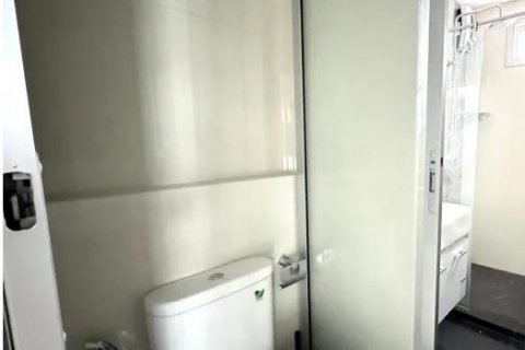 Condo in Sathon, Bangkok, Thailand, 2 bedrooms № 123835 - photo 7