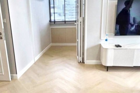 Condo in Bangkok, Thailand, 3 bedrooms  № 132746