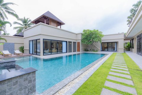Villa in Phuket, Thailand 3 Schlafzimmer № 144509