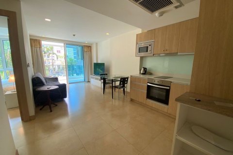 Apartamento de 1 dormitorio en Pattaya, Tailandia № 101510 - foto 2