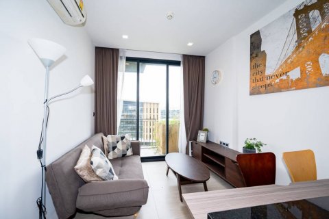 Condominio de 1 dormitorio en Suan Luang, Bangkok, Tailandia № 132900 - foto 2