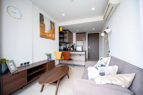 Condominio de 1 dormitorio en Suan Luang, Bangkok, Tailandia № 132900