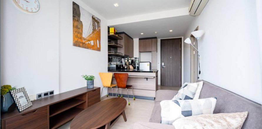 Condominio de 1 dormitorio en Suan Luang, Bangkok, Tailandia № 132900
