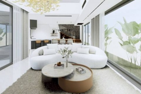Chalet de 3 dormitorios en Pattaya, Tailandia № 132902 - foto 4
