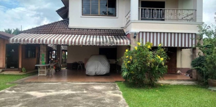 Casa de 4 dormitorios en Chiang Rai, Tailandia № 132940
