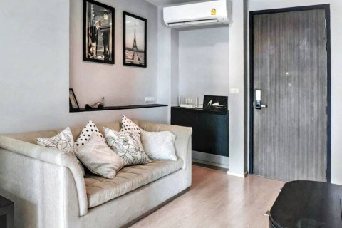 Condominio de 1 dormitorio en Khlong Toei, Bangkok, Tailandia № 132943 - foto 3