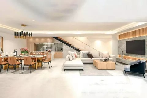 Casa de 4 dormitorios en Phuket, Tailandia № 131647 - foto 3