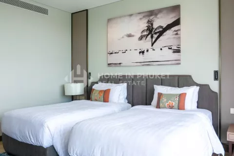 Condo in Phuket, Thailand, 2 bedrooms № 131644 - photo 23