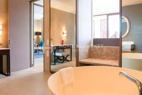 Condo in Phuket, Thailand, 2 bedrooms № 131644 - photo 19