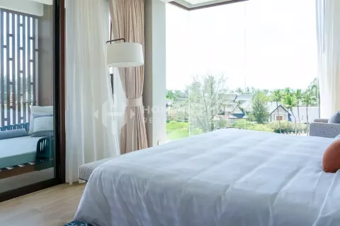 Condo in Phuket, Thailand, 2 bedrooms № 131644 - photo 15