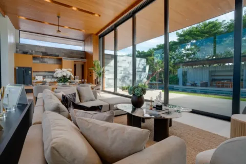 Villa in Phuket, Thailand 4 Schlafzimmer № 115914 - Foto 3