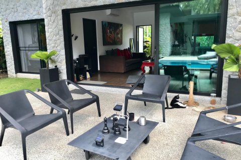 Casa de 3 dormitorios en Ko Samui, Tailandia № 107932 - foto 8