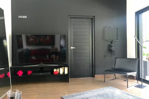 Casa de 3 dormitorios en Ko Samui, Tailandia № 107932 - foto 7