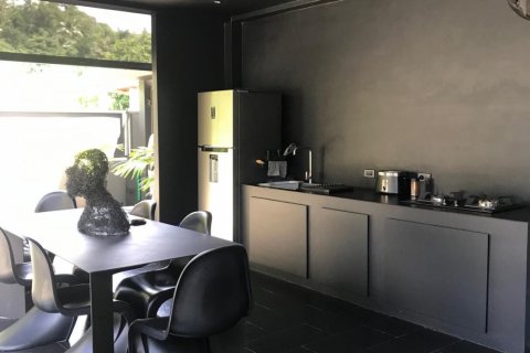 Casa de 3 dormitorios en Ko Samui, Tailandia № 107932 - foto 3