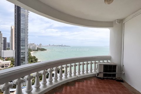 Condominio de 1 dormitorio en Bang Lamung, Tailandia № 132201 - foto 2