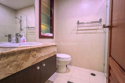 Condominio de 2 dormitorios en Bang Lamung, Tailandia № 132202 - foto 20
