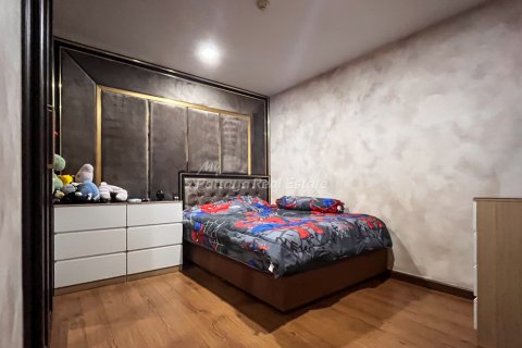 Condominio de 2 dormitorios en Bang Lamung, Tailandia № 132202 - foto 12