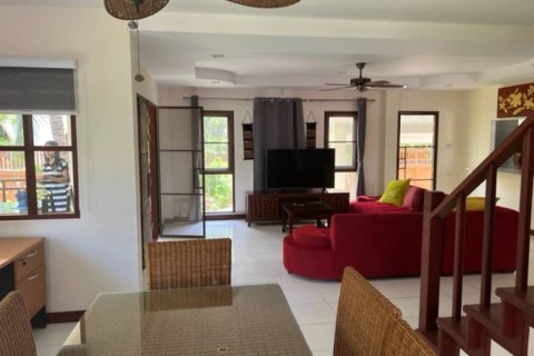 Chalet de 3 dormitorios en Pran Buri, Tailandia № 121114 - foto 5