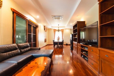 Chalet de 2 dormitorios en Hua Hin, Tailandia № 121118 - foto 7