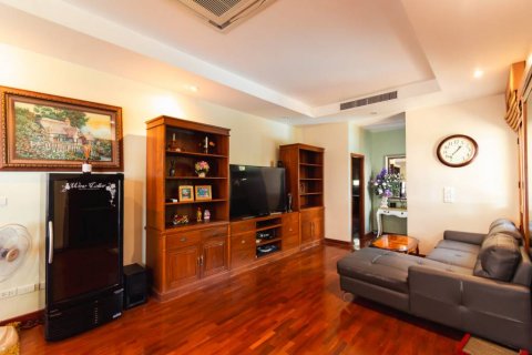 Chalet de 2 dormitorios en Hua Hin, Tailandia № 121118 - foto 9