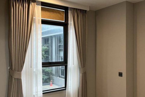 Condo in Bangkok, Thailand, 2 bedrooms  № 132594 - photo 10