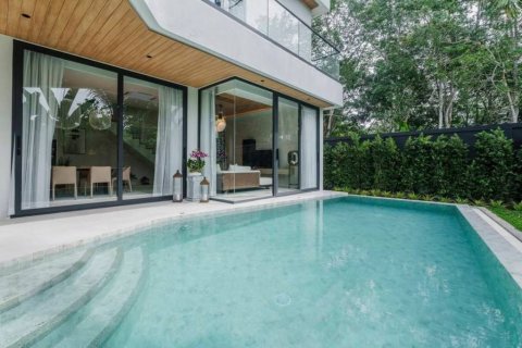 Chalet de 3 dormitorios en Phuket, Tailandia № 132593 - foto 2