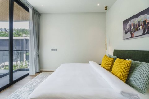 Chalet de 3 dormitorios en Phuket, Tailandia № 132593 - foto 10