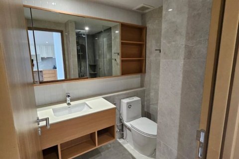 Condominio de 2 dormitorios en Phuket, Tailandia № 132595 - foto 10